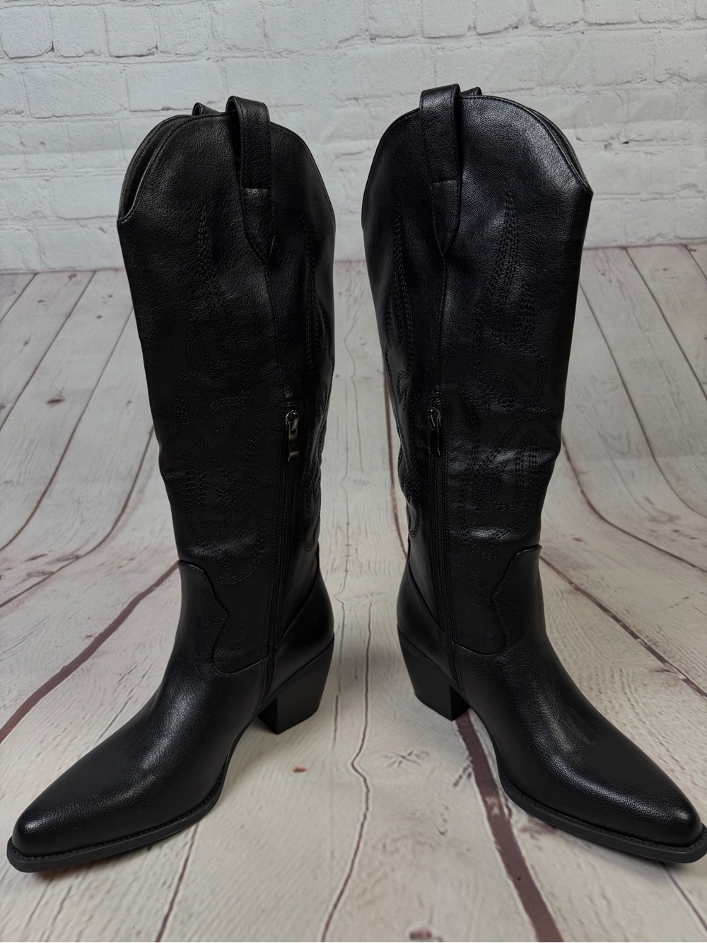 Women's NEW black western cowgirl knee-high heeled pointed toe boots, size 6 - Picture 5 of 16